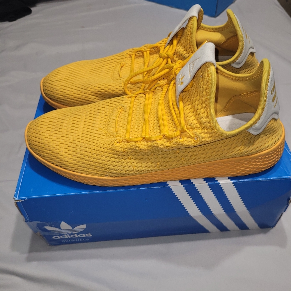 Adidas pharrell williams hu size 11